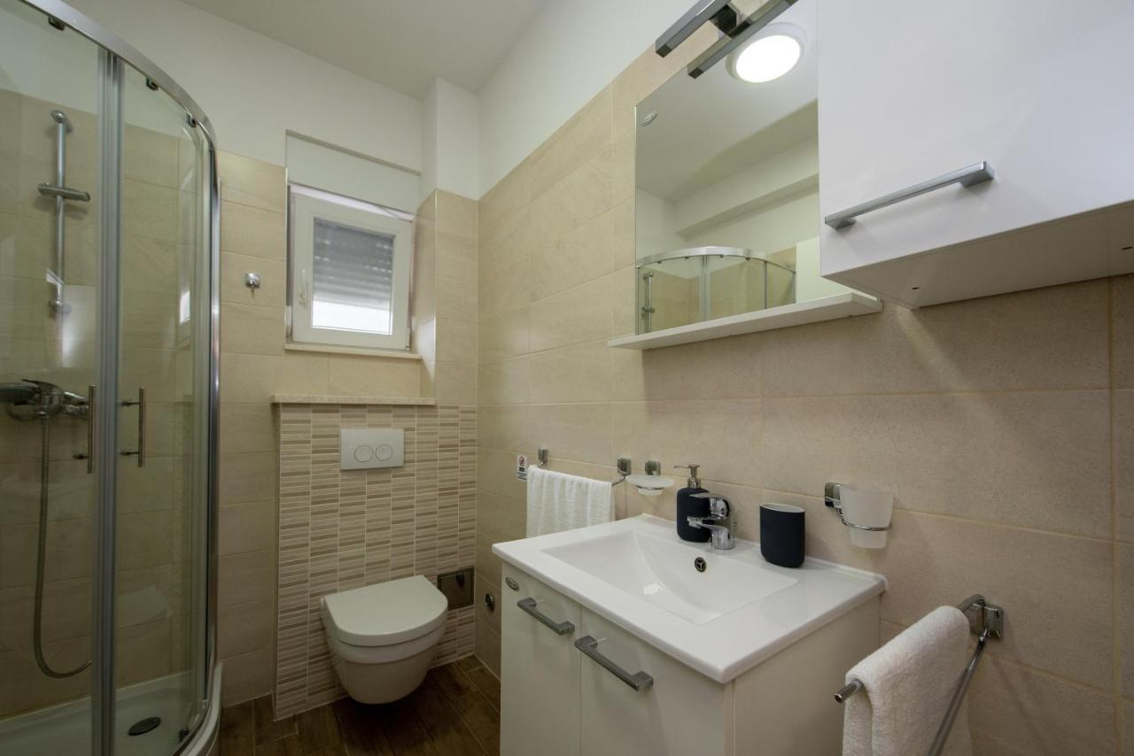 טרוגיר Apartment Miss Tina מראה חיצוני תמונה