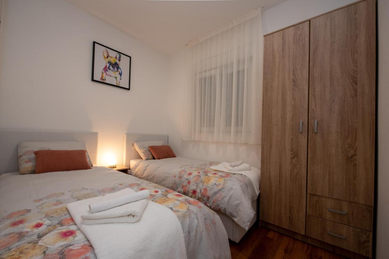 טרוגיר Apartment Miss Tina מראה חיצוני תמונה